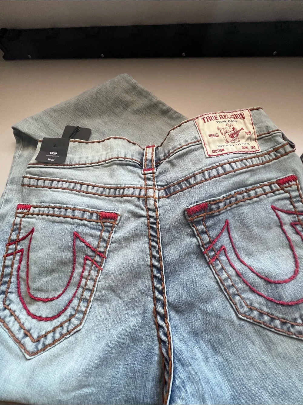 True Religion Men’s Rocco Relaxed Super T Jeans Size 32 NWT